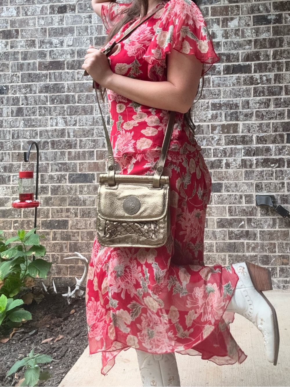 Carlos Falchi Sport Metallic Gold Leather Crossbody Bag Vintage Woven Net Flap